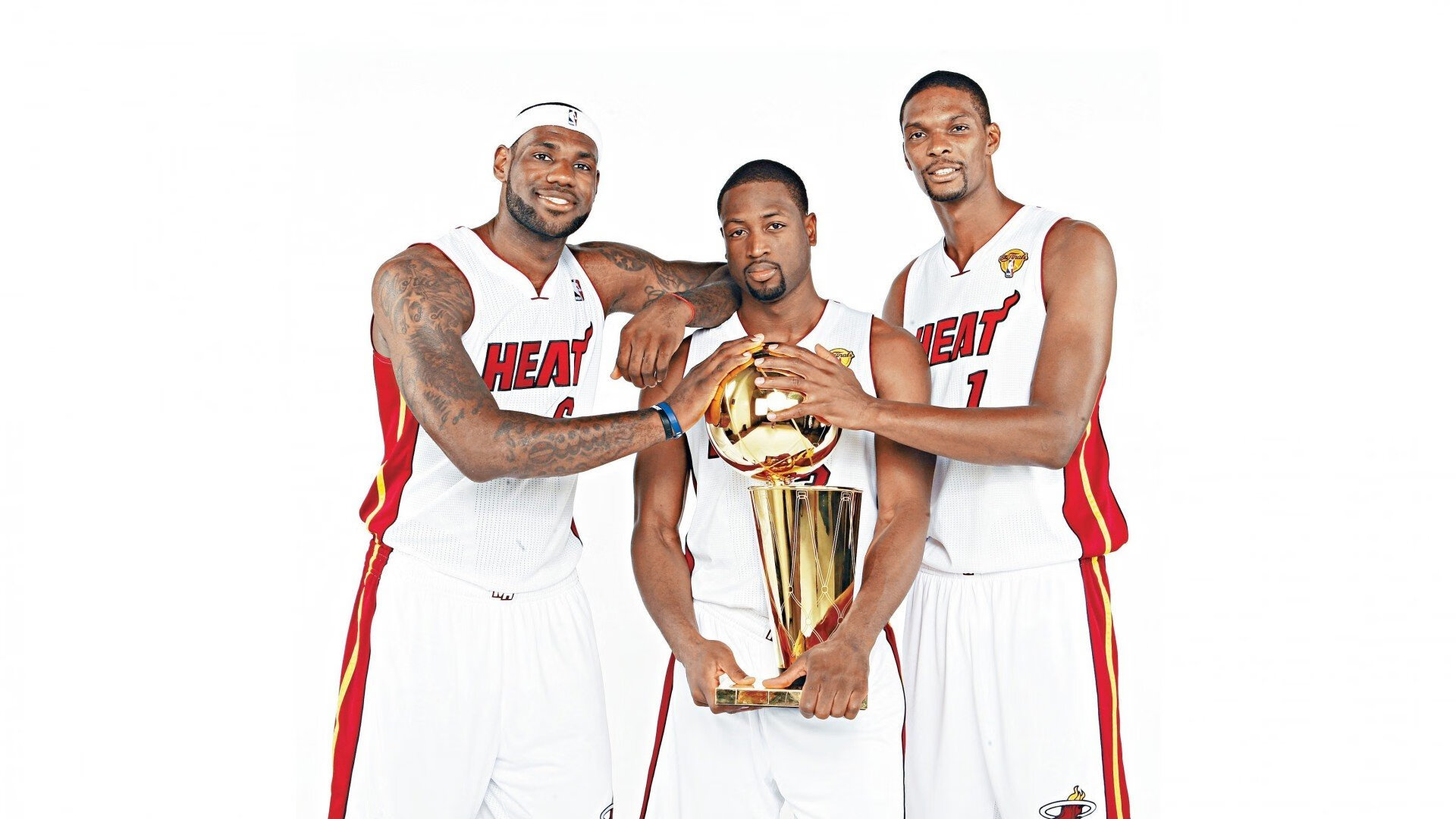 华体会登录入口-公牛队展开疯狂反击,争夺季后赛名额,公牛队现状